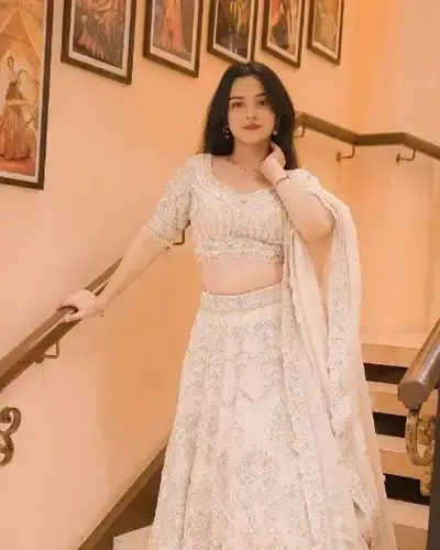 Escort Nagod